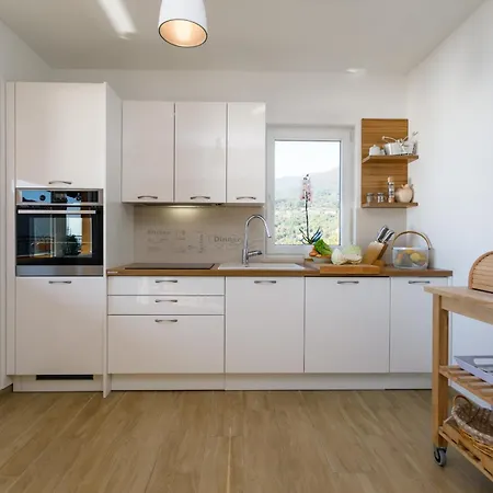 Ivetta For 10 People Near With Sea View & Children Playground Villa Abbazia