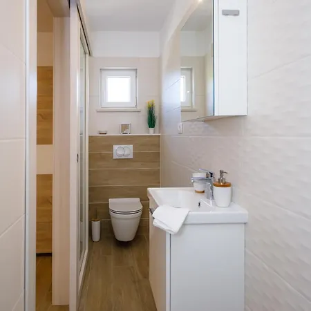 Ivetta For 10 People Near With Sea View & Children Playground Villa *